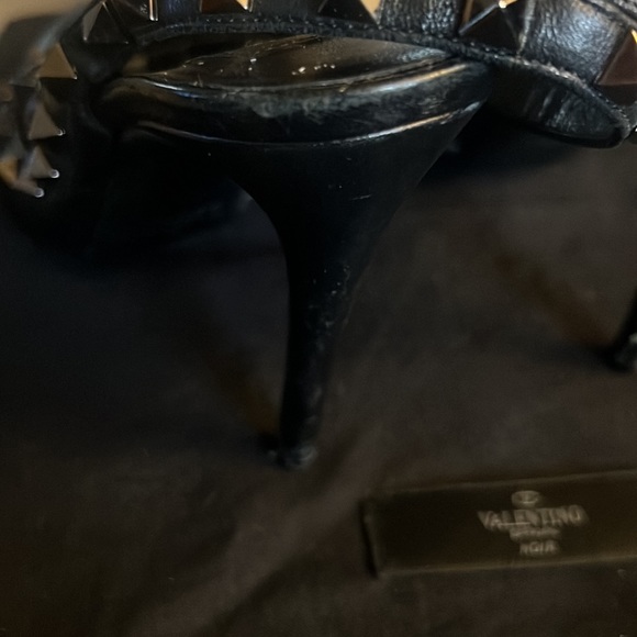 Valentino Rockstud Noir 🖤 - Picture 9 of 11